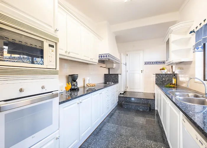 Aruba By Algarve Vacation Villa